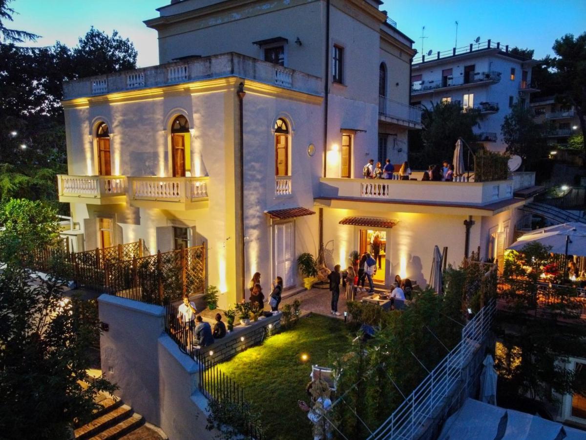 Relais Villa Montedonzelli Неаполь Экстерьер фото